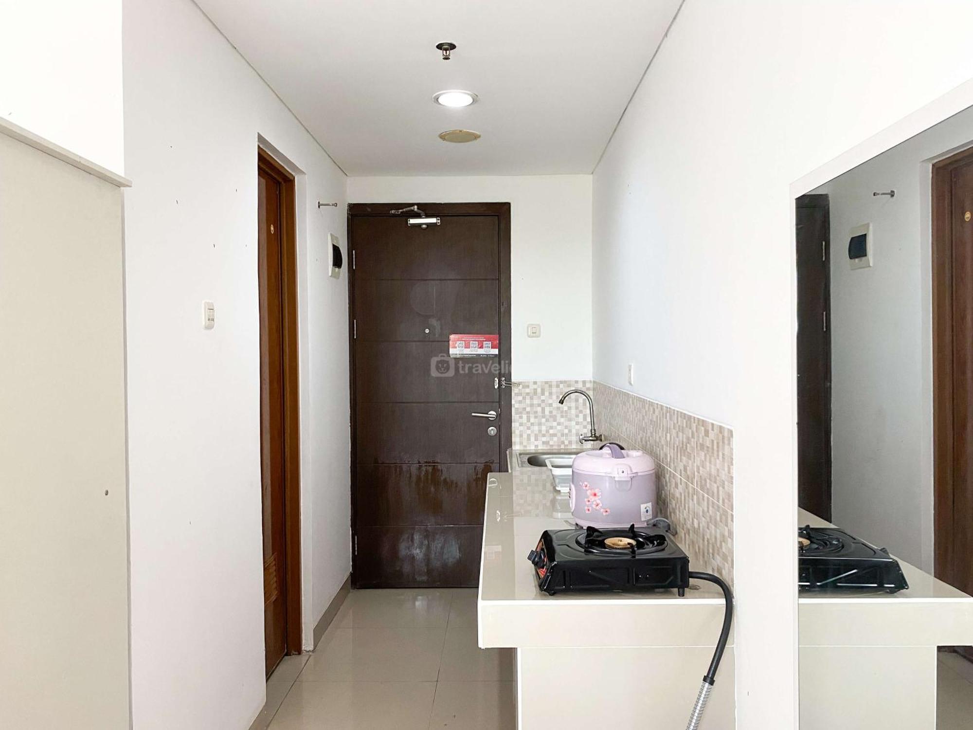 Comfort Living Studio At Enviro Apartment By Travelio Cikarang Exterior foto